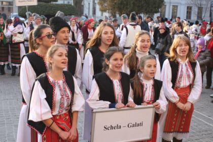Festivalul de datini şi obiceiuri „Tudor Pamfile“ la Catedrala Arhiepiscopală din Galaţi – fotografia 98