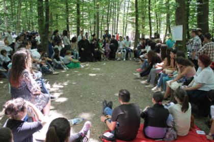 Sărbătoarea Preasfintei Treimi în pădurea Buciumenilor – fotografia 60