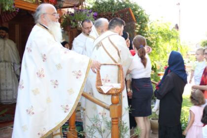 Duminica Părinţilor şi a Copiilor la Aşezământul Social-Filantropic „Sfântul Vasile cel Mare“ din Galaţi – fotografia 23
