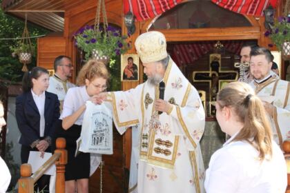 Duminica Părinţilor şi a Copiilor la Aşezământul Social-Filantropic „Sfântul Vasile cel Mare“ din Galaţi – fotografia 27