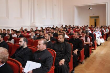 Simpozion teologic internaţional la Galaţi – fotografia 15