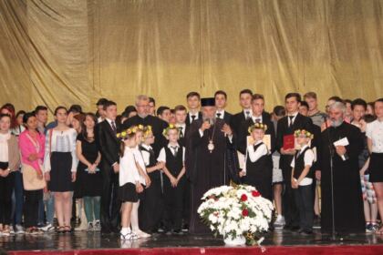 Premierea olimpicilor gălăţeni şi serbarea-spectacol „Sărbătorim performanţa“ în Arhiepiscopia Dunării de Jos – fotografia 24