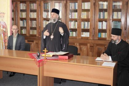Întrunire consultativă pentru pelerinajul tinerilor liceeni la Mănăstirea Buciumeni – fotografia 2