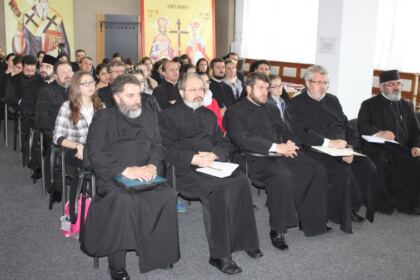 Întrunire consultativă pentru pelerinajul tinerilor liceeni la Mănăstirea Buciumeni – fotografia 3