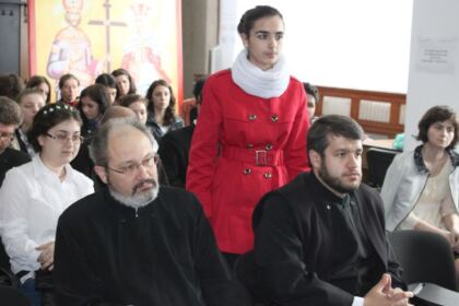 Întrunire consultativă pentru pelerinajul tinerilor liceeni la Mănăstirea Buciumeni – fotografia 10