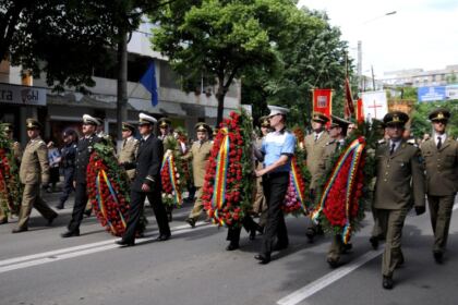 Praznicul Înălţării Domnului şi Ziua Eroilor în Arhiepiscopia Dunării de Jos – fotografia 5