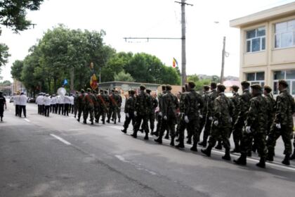 Praznicul Înălţării Domnului şi Ziua Eroilor în Arhiepiscopia Dunării de Jos – fotografia 9