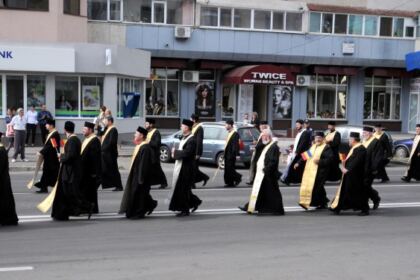 Praznicul Înălţării Domnului şi Ziua Eroilor în Arhiepiscopia Dunării de Jos – fotografia 14