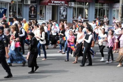 Praznicul Înălţării Domnului şi Ziua Eroilor în Arhiepiscopia Dunării de Jos – fotografia 17