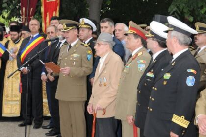 Praznicul Înălţării Domnului şi Ziua Eroilor în Arhiepiscopia Dunării de Jos – fotografia 50
