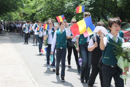 Praznicul Înălţării Domnului şi Ziua Eroilor în Arhiepiscopia Dunării de Jos – fotografia 9