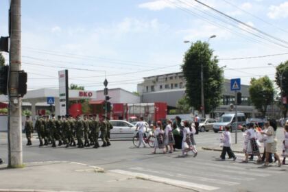 Praznicul Înălţării Domnului şi Ziua Eroilor în Arhiepiscopia Dunării de Jos – fotografia 19