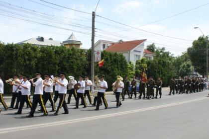 Praznicul Înălţării Domnului şi Ziua Eroilor în Arhiepiscopia Dunării de Jos – fotografia 34