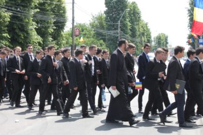 Praznicul Înălţării Domnului şi Ziua Eroilor în Arhiepiscopia Dunării de Jos – fotografia 45