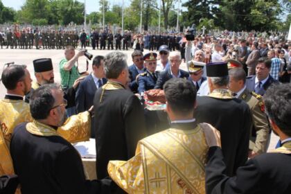 Praznicul Înălţării Domnului şi Ziua Eroilor în Arhiepiscopia Dunării de Jos – fotografia 72