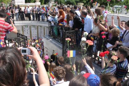 Praznicul Înălţării Domnului şi Ziua Eroilor în Arhiepiscopia Dunării de Jos – fotografia 78