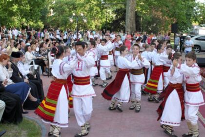 Concertul de folclor românesc „Credinţă, Cânt şi Tradiţii Strămoşeşti“ – fotografia 15