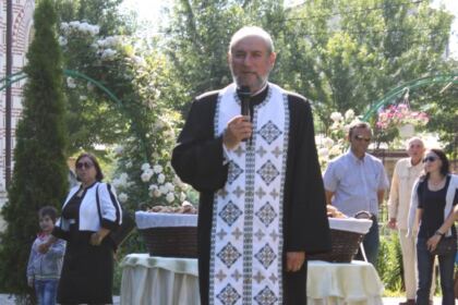 Concurs de şah la parohia „Sf. Mina, Victor şi Vichentie“ din Galaţi – fotografia 4