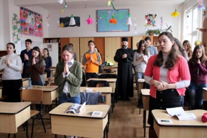 Faza judeţeană a Olimpiadei de Religie în Arhiepiscopia Dunării de Jos – fotografia 6