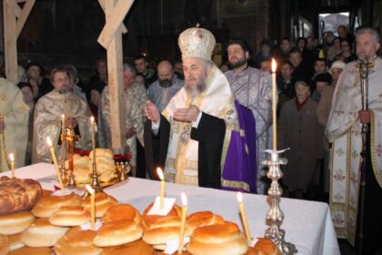 Hramul parohiei „Buna Vestire“ din Galaţi – fotografia 12
