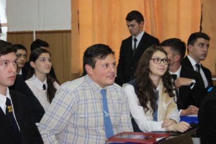 Simpozion Ştiinţific Interseminarial la Galaţi – fotografia 32