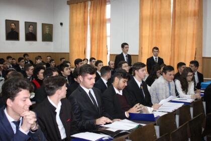 Simpozion Ştiinţific Interseminarial la Galaţi – fotografia 36