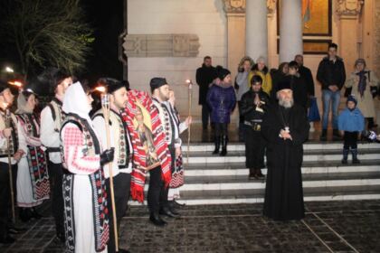 Pelerinajul luminii – Lumina Sfântului Apostol Andrei – fotografia 3