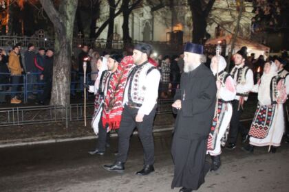 Pelerinajul luminii – Lumina Sfântului Apostol Andrei – fotografia 7