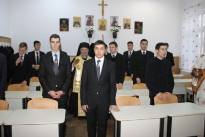 Sfântul Apostol Andrei cinstit de seminariştii gălăţeni – fotografia 37
