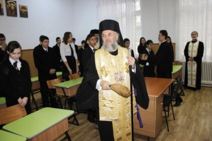 Sfântul Apostol Andrei cinstit de seminariştii gălăţeni – fotografia 38