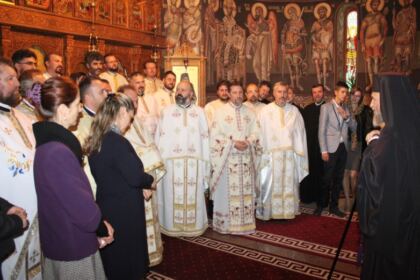 Revedere sub Acoperământul Maicii Domnului – fotografia 11