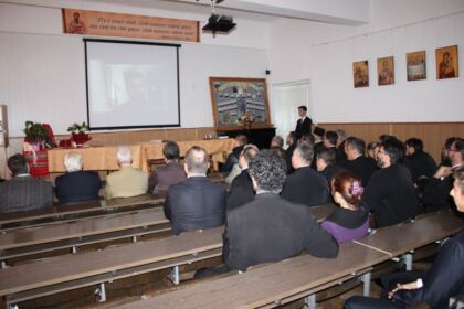 Revedere sub Acoperământul Maicii Domnului – fotografia 25