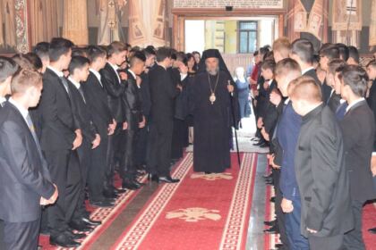 Deschiderea noului an şcolar la Seminarul Teologic „Sfântul Apostol Andrei“ din Galaţi – fotografia 4