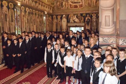 Deschiderea noului an şcolar la Seminarul Teologic „Sfântul Apostol Andrei“ din Galaţi – fotografia 7