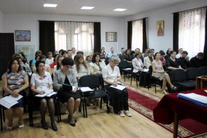 Consfătuirea  profesorilor de Religie din judeţele Galaţi şi Brăila – fotografia 11
