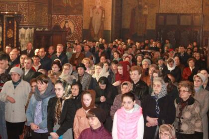 Solidaritate şi filantropie creştină în Duminica Sfintei Cruci – fotografia 15
