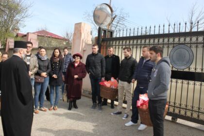 Solidaritate şi filantropie creştină în Duminica Sfintei Cruci – fotografia 2