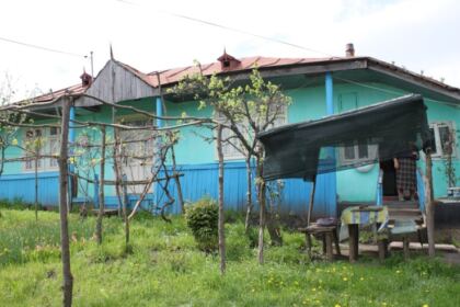 Slujbe pentru sănătate, investigaţii medicale şi daruri pentru copii şi vârstnici – fotografia 53