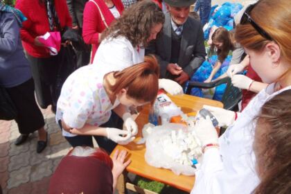 Slujiri misionare şi caravane medicale în Arhiepiscopia Dunării de Jos – fotografia 10