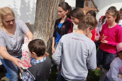 Slujiri misionare şi caravane medicale în Arhiepiscopia Dunării de Jos – fotografia 19