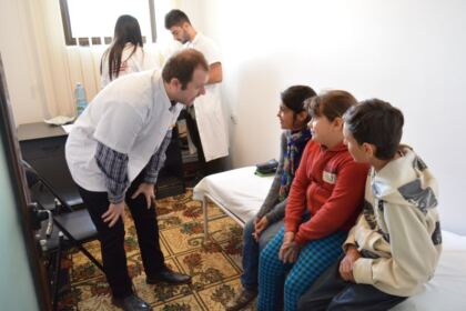 Slujiri misionare şi caravane medicale în Arhiepiscopia Dunării de Jos – fotografia 3