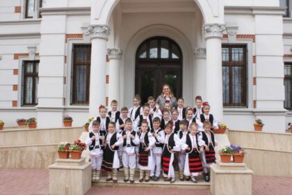 Programe culturale în cadrul săptămânii „Şcoala Altfel“ în cadrul Muzeului Istoriei, Culturii şi Spiritualităţii Creştine de la Dunărea de Jos – fotografia 17