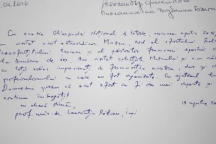 Elevii olimpici la istorie şi profesorii lor au vizitat Muzeul Istoriei, Culturii şi Spiritualităţii Creştine de la Dunărea de Jos – fotografia 17