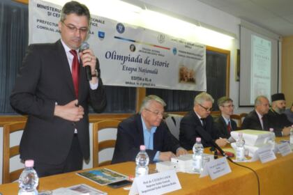 220 de tineri îndrăgostiţi de „Magistra vitae“ la a 40-a ediţie a Olimpiadei Naţionale de Istorie (Brăila, 18-21 aprilie 2016) – fotografia 1