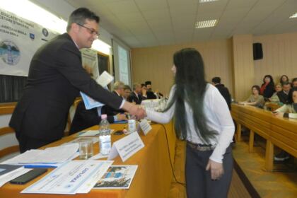 220 de tineri îndrăgostiţi de „Magistra vitae“ la a 40-a ediţie a Olimpiadei Naţionale de Istorie (Brăila, 18-21 aprilie 2016) – fotografia 5