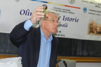 220 de tineri îndrăgostiţi de „Magistra vitae“ la a 40-a ediţie a Olimpiadei Naţionale de Istorie (Brăila, 18-21 aprilie 2016) – fotografia 14