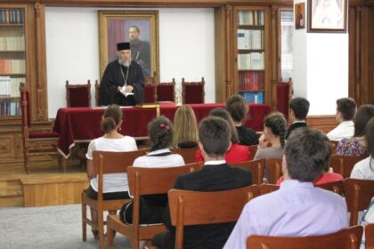 Întrunire consultativă în Arhiepiscopia Dunării de Jos, în vederea participării la Întâlnirea Internaţională a Tineretului Ortodox – fotografia 2