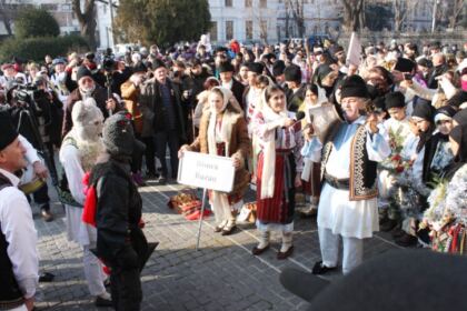 Festivalul de datini şi obiceiuri la Naşterea Domnului şi Anul Nou „Tudor Pamfile“, la Galaţi – fotografia 21