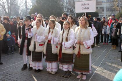 Festivalul de datini şi obiceiuri la Naşterea Domnului şi Anul Nou „Tudor Pamfile“, la Galaţi – fotografia 38