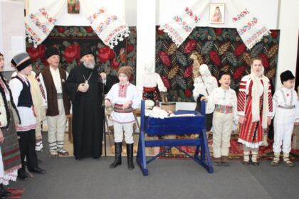 Festivalul de datini şi obiceiuri la Naşterea Domnului şi Anul Nou „Tudor Pamfile“, la Galaţi – fotografia 50